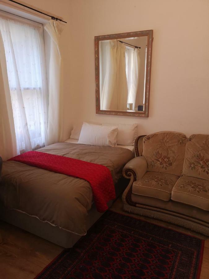 Whole Flat Next To Dover Port With Parking Luaran gambar